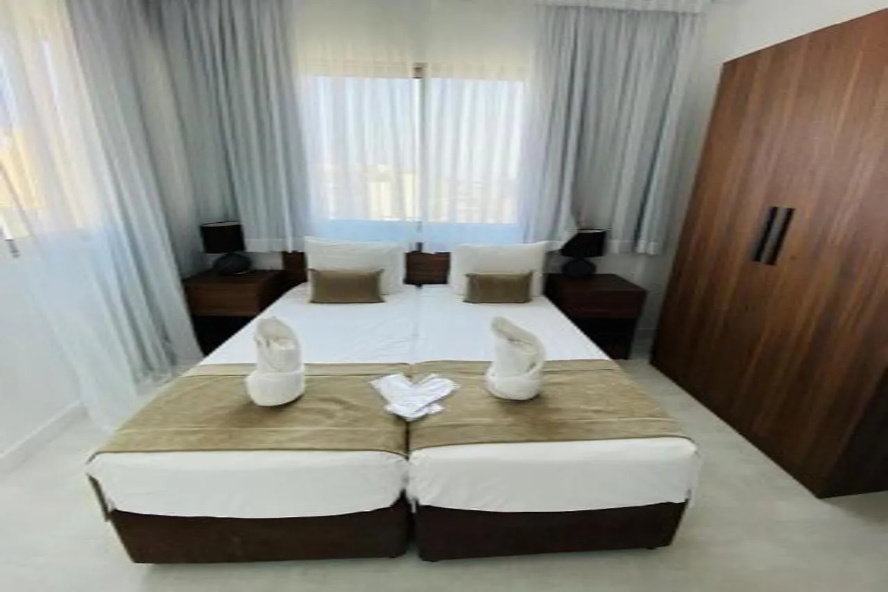 Eleonora Hotel Apartments Larnaca Aparthotel