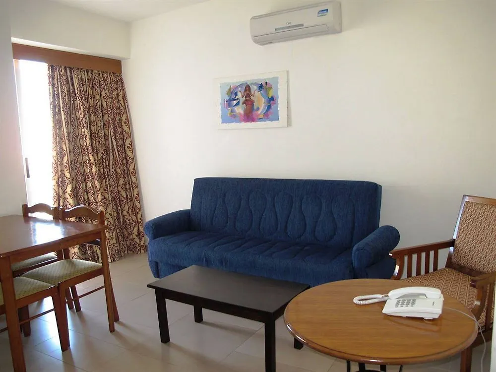 Eleonora Hotel Apartments Larnaca
